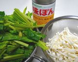 ほうれん草とエノキダケのポン酢和え作り方1写真