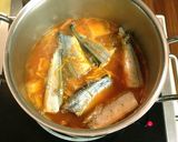 ご飯にピッタリ＜サンマとキムチの煮物＞作り方5写真