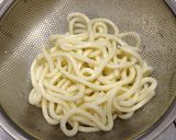 ささっと簡単♪焼きうどん〜醤油味作り方2写真