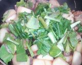 カブと鶏肉の炒め物作り方4写真
