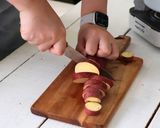 サツマイモの塩 赤しそルイボスティー煮作り方1写真