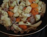 挽き肉で✿ちょっと洋風✿簡単肉じゃが作り方3写真