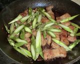豚バラ&アスパラの甘辛BBQ風炒め作り方7写真