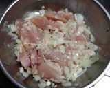 柔らか〜い！鶏胸肉のケチャ乳炒め作り方2写真