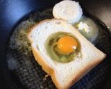 朝食にアメリカの味＊エッグinトースト＊作り方3写真