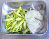 アスパラとトマト・牛肉のすき煮作り方1写真