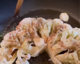 カリフラワーのステーキ、大満足サラダ！作り方2写真