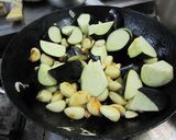 家庭で韓国料理:デジゴチュジャンポックム作り方3写真