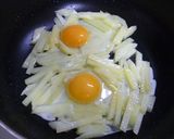 シンプルがうまい☆じゃが芋の卵落とし作り方3写真