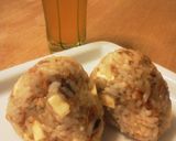 すぐ出来！味付けまぐろとチーズのおにぎり作り方3写真