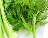 セロリの葉ソース作り方1写真