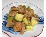 アボカド×鶏もも肉の塩だれバター炒め作り方8写真