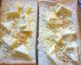 白チョコ×粉チーズ×ゴマのトースト作り方2写真