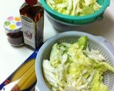 キャベツ入りペペロンチーノ作り方1写真