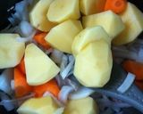 簡単ノンオイル＊優しい味の豚ひき肉じゃが作り方3写真