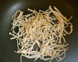 しめじの美味しい炒め方作り方5写真