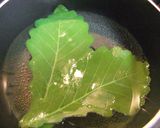 かしわ餅風おにぎりツインズのキャラ弁♪作り方1写真