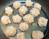 鶏ムネ肉とにんじんの団子スープ作り方3写真
