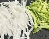 大根と胡瓜の梅サラダ作り方1写真