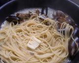 アサリとサーモンのパスタ★バター風味作り方4写真