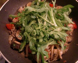 豚肉と余り物野菜で　あっさり梅肉炒め☆作り方7写真