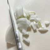 簡単！サーモンとアボカドの濃厚ポキ丼作り方3写真