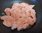鶏胸肉と紫蘇のレモンナンプラー炒め♪作り方6写真