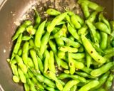 ゆでない！フライパンで焼き枝豆作り方4写真