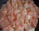 お弁当の分も♪胸肉のさっぱりクリーム煮作り方1写真