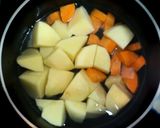 美味しい♪醤油いらず、塩麹で作る肉じゃが作り方3写真