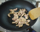 筍と牛蒡と豚肉の炒め物（竹筍牛蒡炒肉絲）作り方4写真