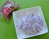 玉葱のおかか醤油和え作り方1写真
