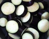 甘辛たれで食べる＊茄子の肉挟み揚げ作り方1写真