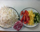 かなるンちの塩麹もやしのオイスターいため作り方1写真