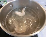 【手羽先で簡単本格鶏白湯　圧力鍋】作り方3写真