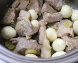 塩麹と生姜で☆豚肉とうずら卵の煮もの作り方4写真