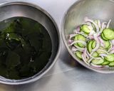 胡瓜とわかめと紫玉ねぎとカニカマの酢の物作り方1写真