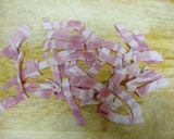 ヘルシー！カリカリベーコンチップ作り方1写真