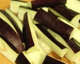 豚肉となす、きゅうりのラー油炒め♪作り方1写真
