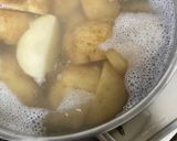 コツ:じゃがいもの皮は茹でてから剥がす作り方2写真