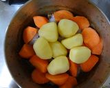 醤油麹de肉じゃが作り方6写真