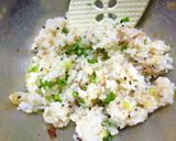 天かす×ごま塩×葱のわさび風味おにぎり作り方3写真