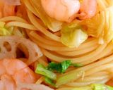 春キャベツと海老と蓮根のパスタ。作り方9写真