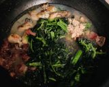＼豆乳味噌／牡蠣とれん草のスープパスタ作り方4写真