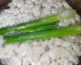 牛もつの煮込み鍋風醤油スープ作り方3写真