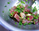 お刺身の小鉢＊ニラと鰹節の塩麹和え作り方1写真