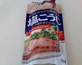 塩こうじ漬けクリームチーズのかいわれ和え作り方3写真
