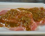 豚ロース肉の醤油麴米粉揚げ サンチュ添え作り方1写真