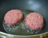 肉汁たっぷり。洋食屋さんのハンバーグ。作り方11写真