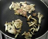 やみつき！豚キムクリームパスタ作り方1写真